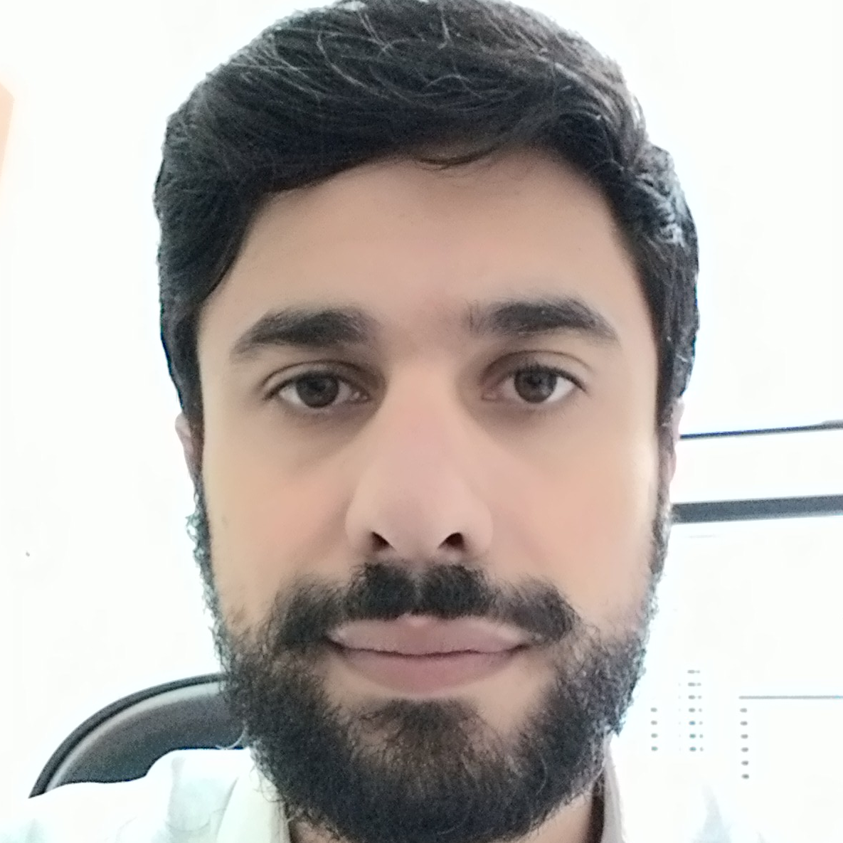 Said MAANI HESSARI JUNIOR