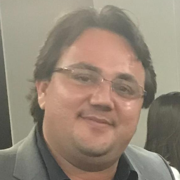 FRADIQUE MAGALHAES DE PAULA JR